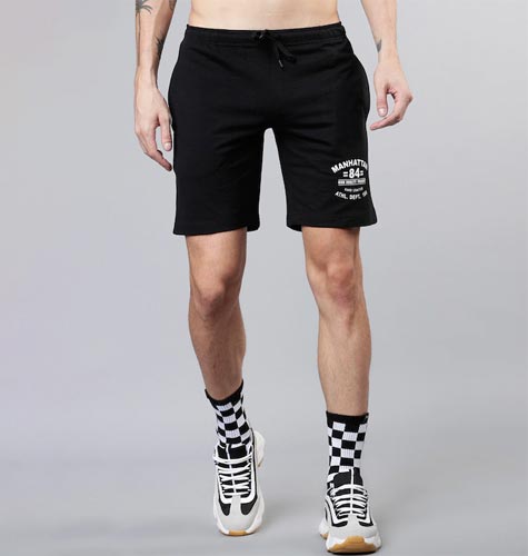 Men Black Solid Slim Fit Regular Shorts